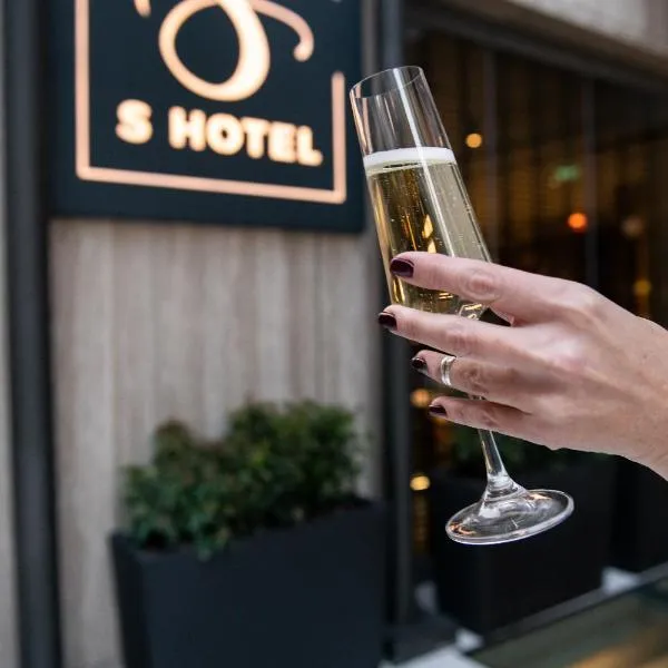 S Hotel Boutique Thessaloniki, hotel em Tessalônica