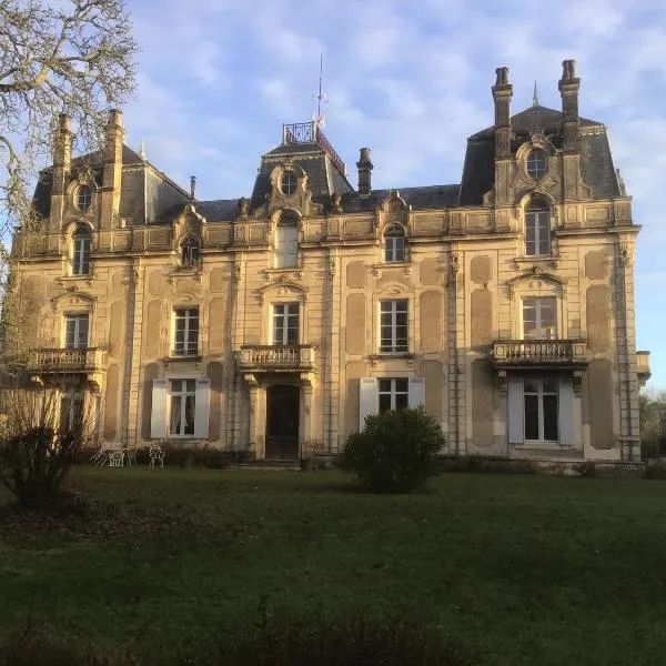 Château Saint Vincent, hotel in Uzeste