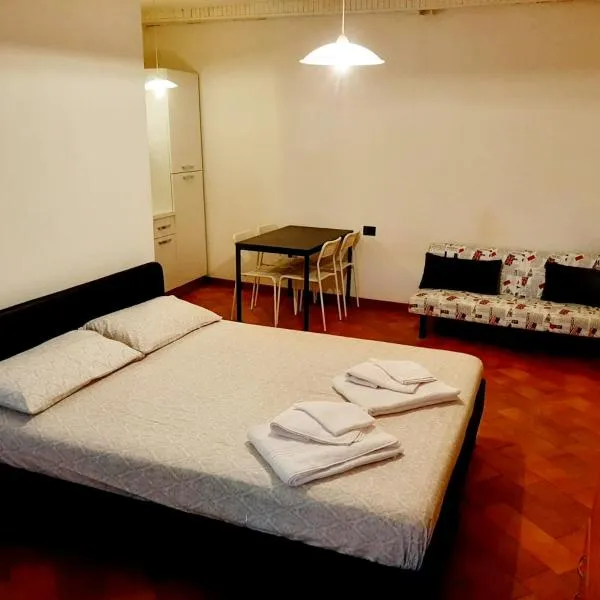 Il vicolo By Turistica, hotel v destinaci Domodossola