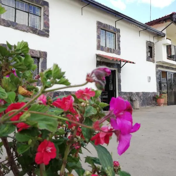 Los Geranios Hospedaje, hotel v destinaci Tota