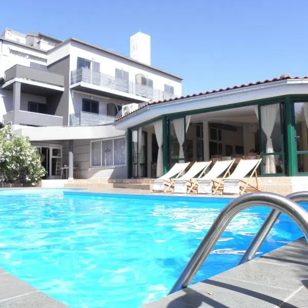 Hotel Levant, hotel v Sukošane