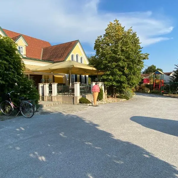 Landcafe Auszeit, hotel Albersdorf városában