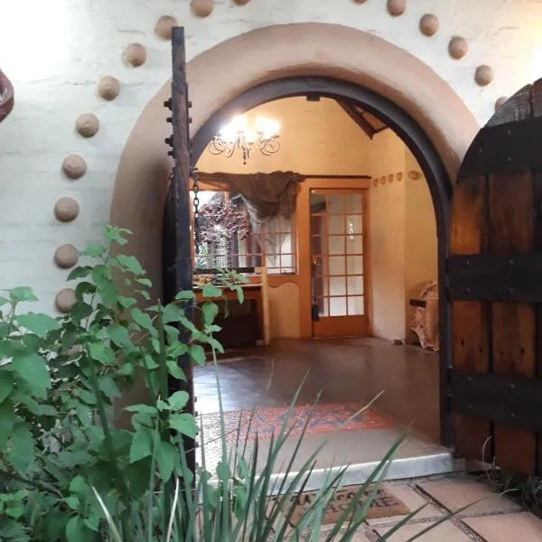 African Silhouette Guesthouse, khách sạn ở Benoni