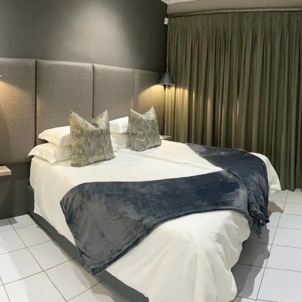 Adventure Apartment - Addo Elephant Park South Entrance only 5km, Hotel in Colchester