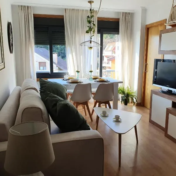 Acogedor apartamento en Boiro, hotelli kohteessa Boiro