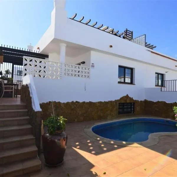 Coco Surfhouse - Coworking Coliving, hotel a Corralejo