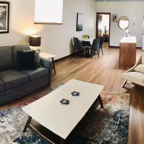 Your Downtown Rapid City Base Camp!, hotel in Rapid City