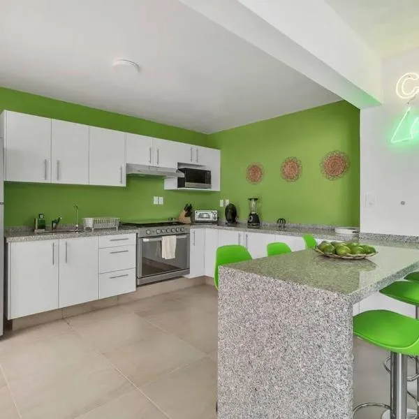 +MS +Casa Limón +16 Pax +Wifi 150Mb, hotel in Querétaro