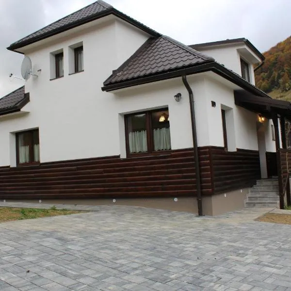 Rekreačný dom za Potokom, hotel v destinaci Stredná Revúca