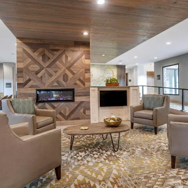 Best Western Plus Apple Valley Lodge Pigeon Forge, hotel v destinaci Pigeon Forge