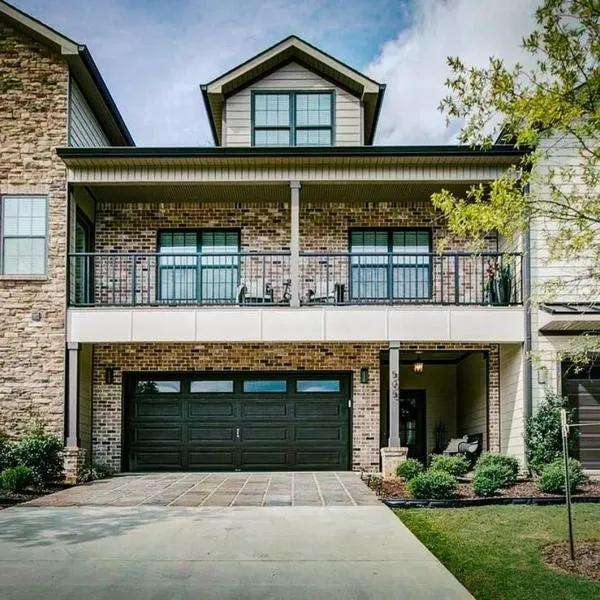 The Nest in 5 Points, Downtown, Walk to Everything, hotel v destinaci Huntsville