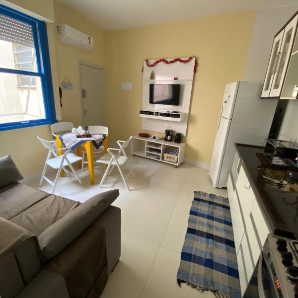 Copa Beach Home - Copacabana Posto 4 Quadra da Praia - Foto 5