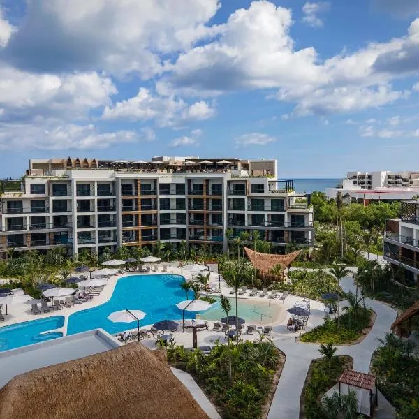 Ventus Ha at Marina El Cid Spa & Beach Resort - All Inclusive，莫雷洛斯港的飯店