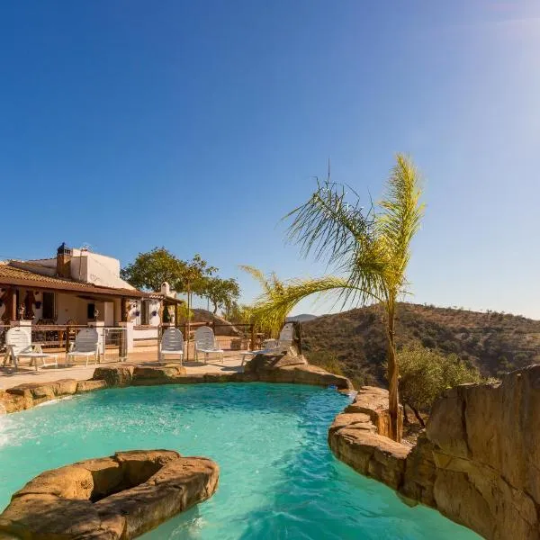 Casa Miramar, hotel in Almogía