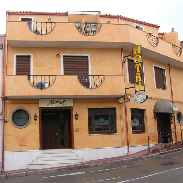 Hotel Mistral, hotel em Portoscuso