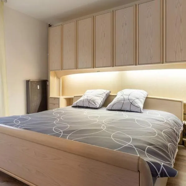 Superbe appartement spacieux avec parking gratuit, hotel v destinaci Illzach