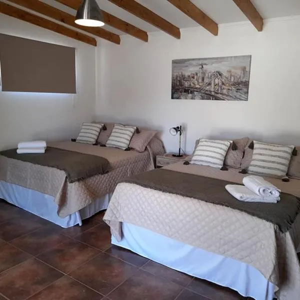 Cabañas Stommeln, hotel v destinaci Ovalle