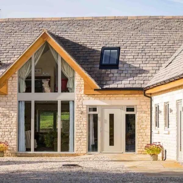Flynn's Barn, hotel in Aylworth