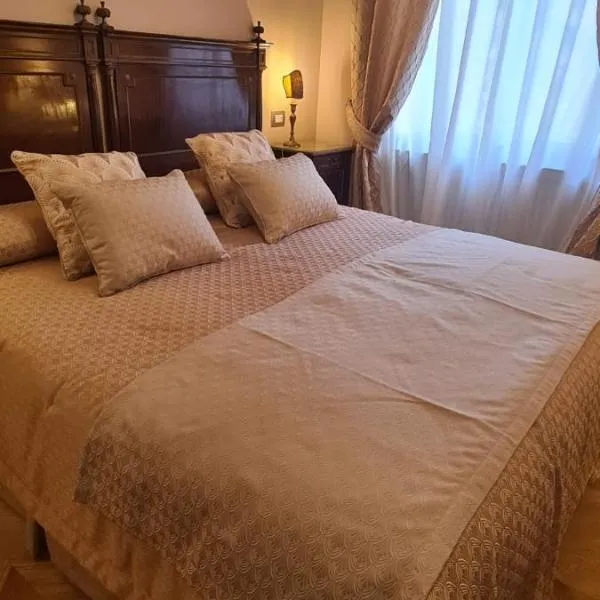 Al Molo di Sant'Agostino, hotell Comos