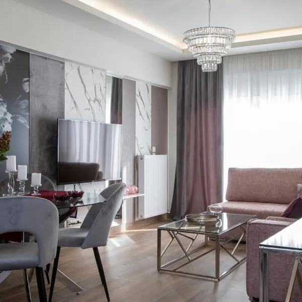 Deka luxury apartment, hotel i Lygariá