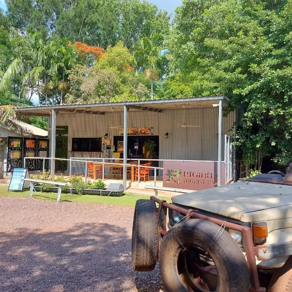 Litchfield Tourist Park, hotel in Lake Bennett