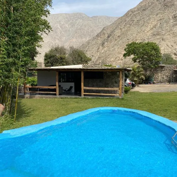 Las Cabañas de Incahuasi, hotel di Lunahuaná