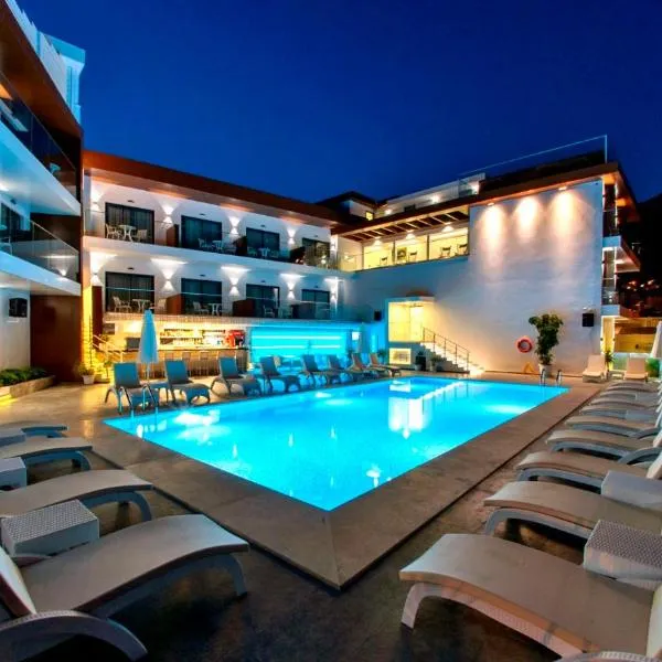 Rhapsody Hotel & Spa Kalkan、Kozağaçのホテル