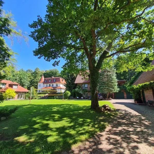 4 Sterne-Haus am See: Loppin şehrinde bir otel