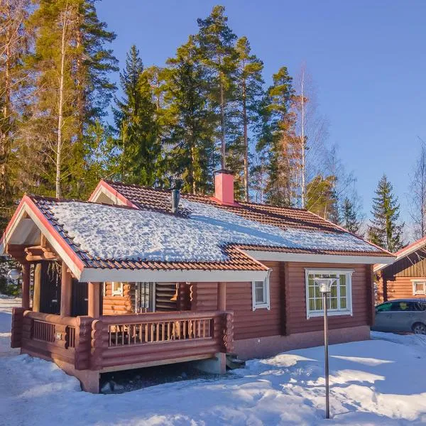 Villa Kurpitsa at MESSILA ski & camping, hótel í Hollola