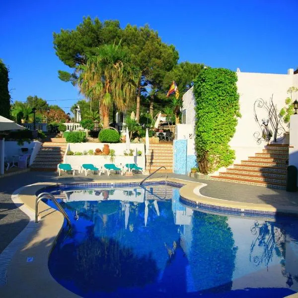 Villa Columbus Family Boutique Hotel, hotel v Paguere