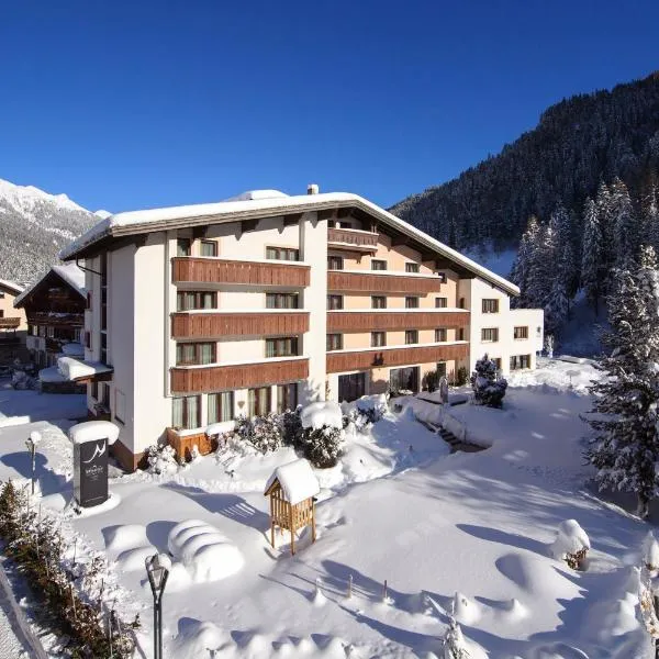 "Quality Hosts Arlberg" Hotel Garni Mössmer, viešbutis Sankt Antone