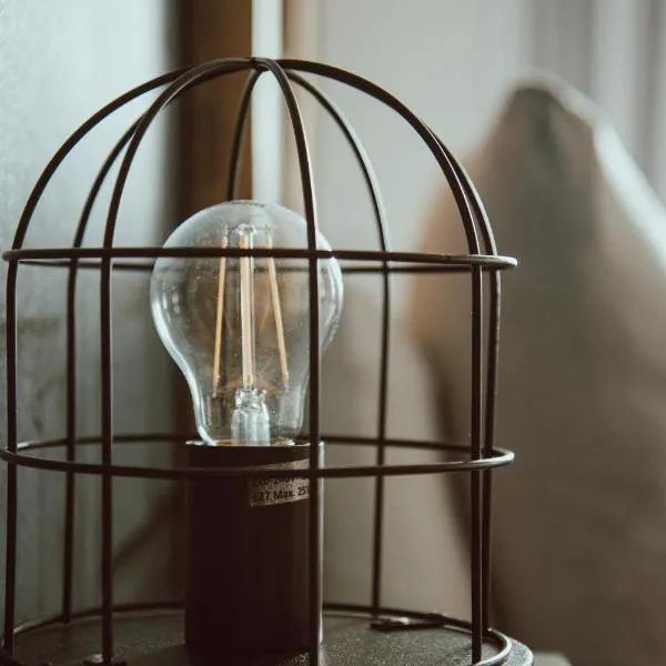 農德迪酒店，迪爾森斯托克姆的飯店