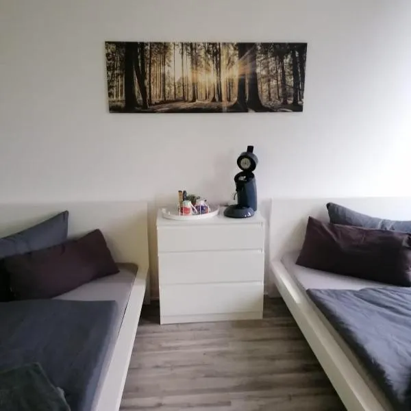 Monteurzimmer Apartment Katlenburg-Lindau FairWohnen24 All-Inkl 24h Check-In, ξενοδοχείο σε Katlenburg-Lindau