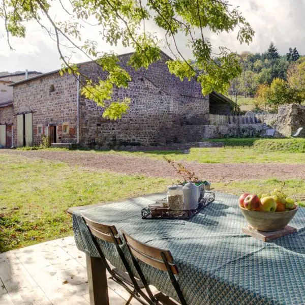 La Ferme des Galoches, hotel in Villemontais