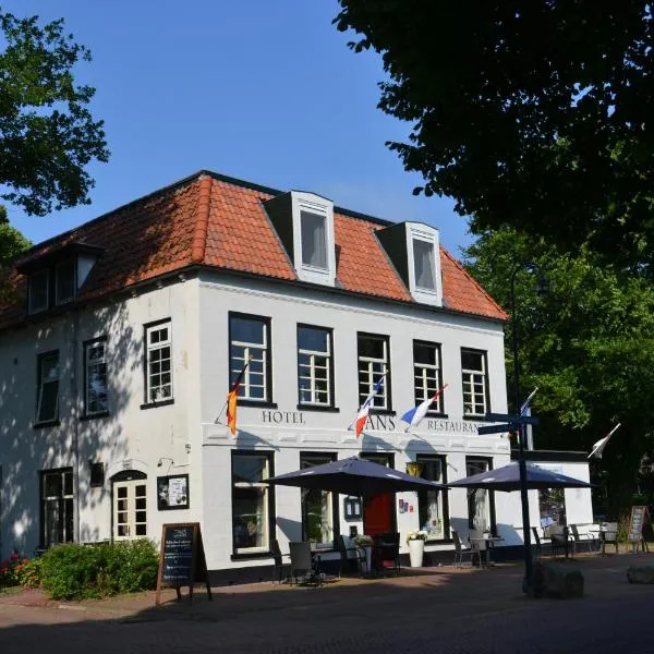 Hotel Jans, hotel in Laaxum