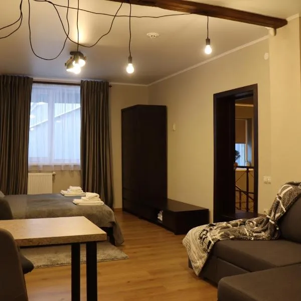 SzaboFFcsik, hotel in Uzhhorod