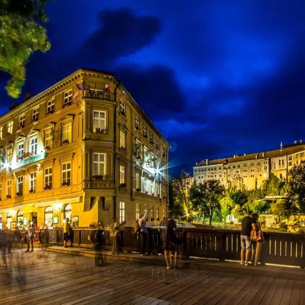 Hotel Dvorak Cesky Krumlov, hotell i Český Krumlov