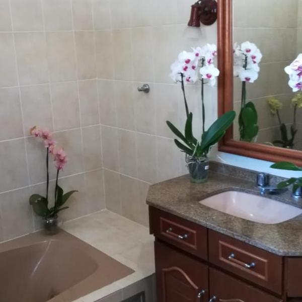 Casa grande com piscina e churrasqueira - Foto 3