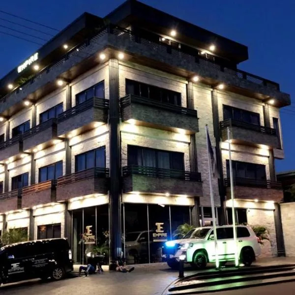 Empire Apartments Su 1 Celinastraat, hotel v destinaci Paramaribo