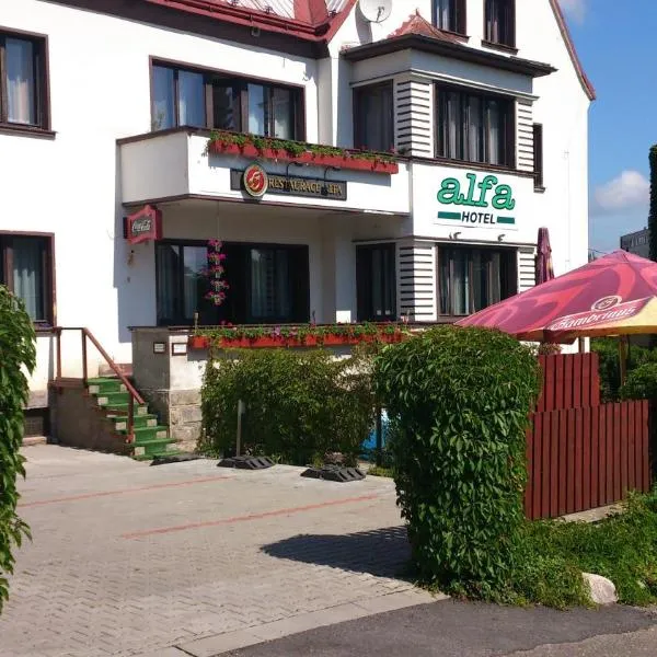 Hotel Alfa, hôtel à Trutnov