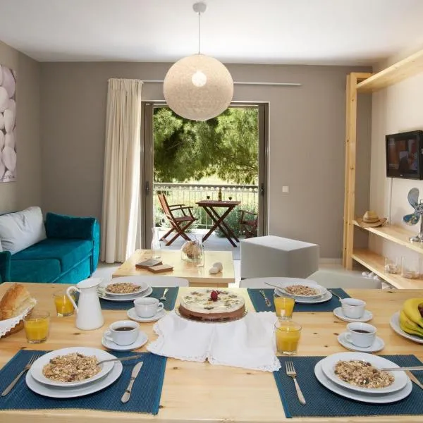 G.Living 365, hotel in Ayia Evfimia