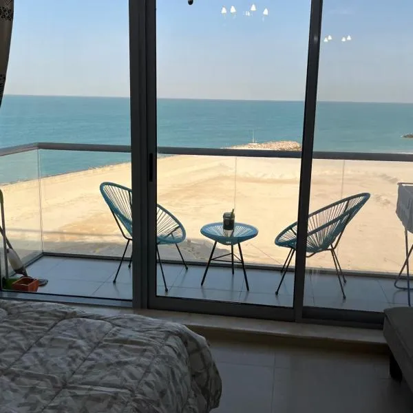 BEAUTIFUL STUDIO APARTMENT IN AL MARJAN ISLAND, hotel en Ar Rafā‘ah