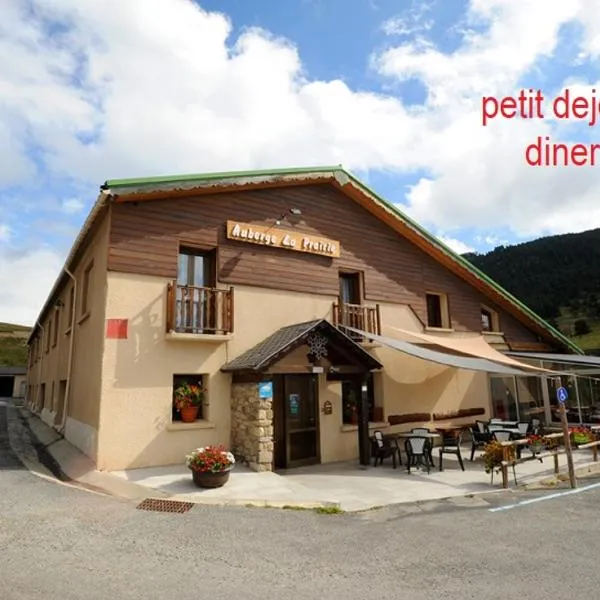 Auberge La Prairie, hotel v mestu Matemale