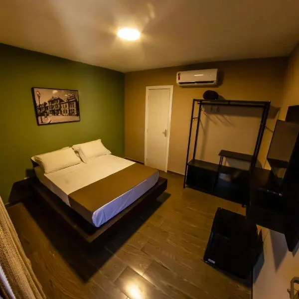 Bonabrigo Hostel & Suítes, hotel in Balneário Camboriú