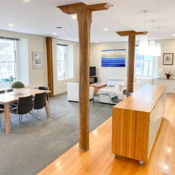 Luxury Hobart Waterfront Apartment with views!, hotel v destinaci Hobart