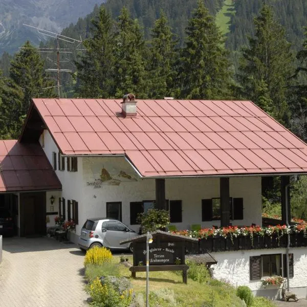 Bergführer-Hüsle, hotel a Mittelberg