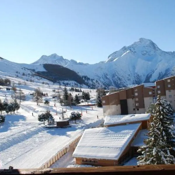 Eperon B3, hotel in Mont-de-Lans