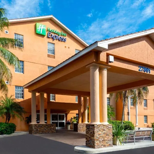 Holiday Inn Express Hotel & Suites Bonita Springs/Naples, an IHG Hotel, hotell i Naples Park