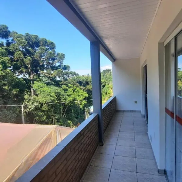 Eco-Residencial Martins, hotel v destinaci Adrianópolis