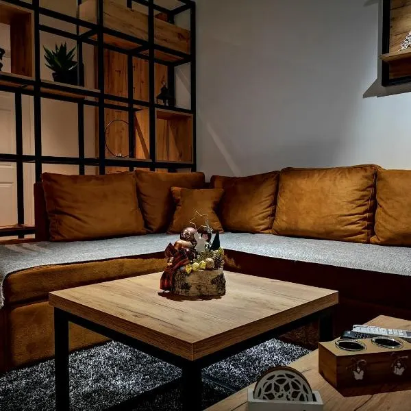 Apartman Mali Raj Zlatar, hotel in Nova Varoš